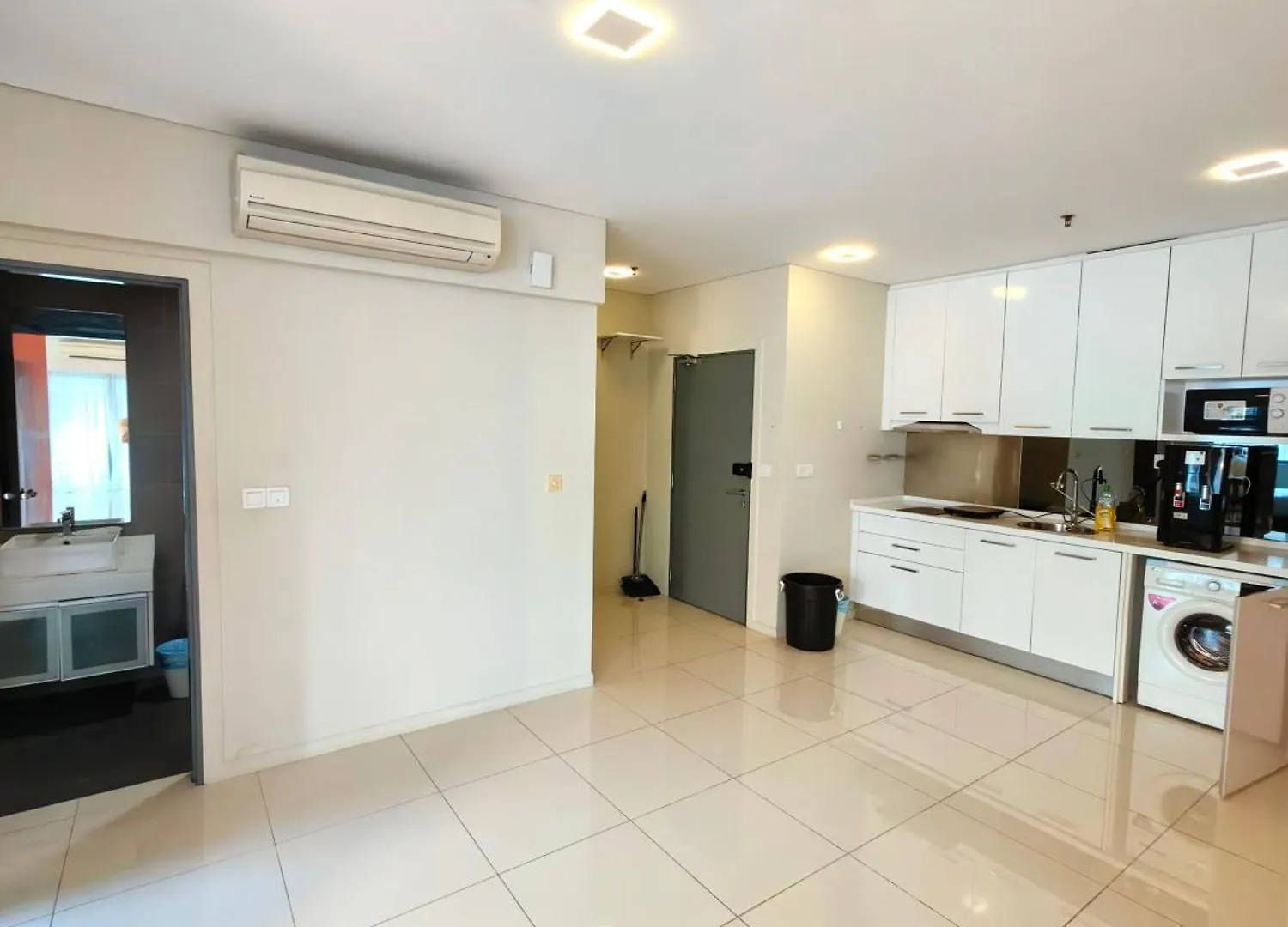 Summer Suites By Moon Orchid Kuala Lumpur 0*,  Malajsie